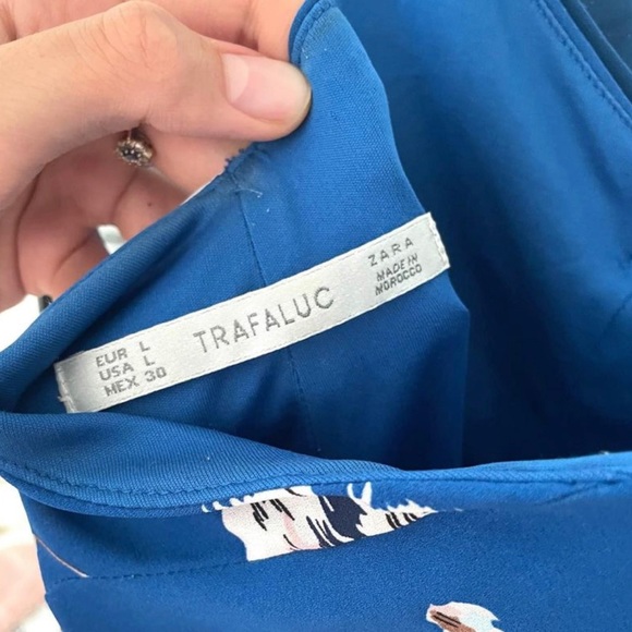 Zara Summery Low-back Floral Romper - Picture 6 of 6